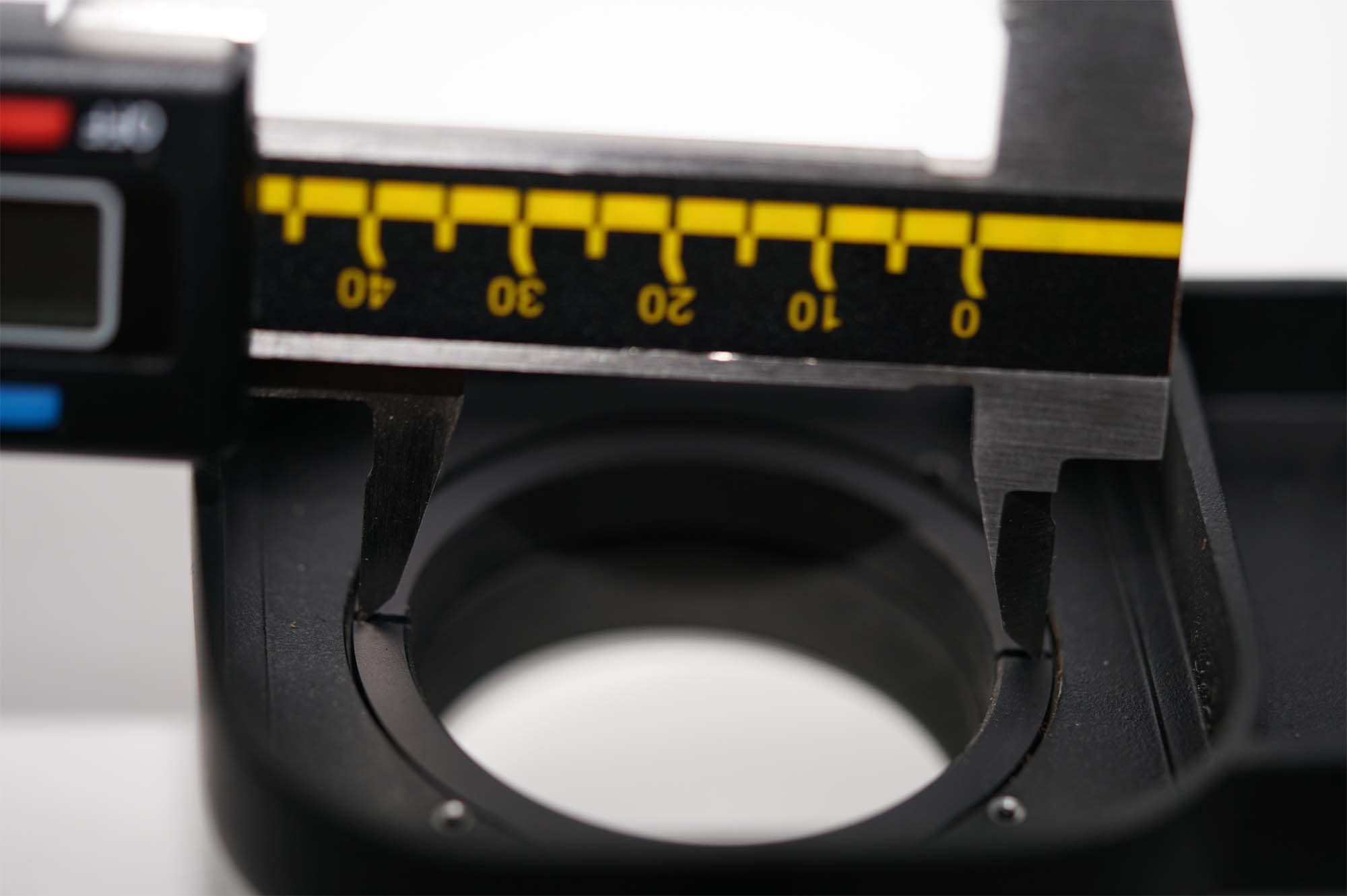 How-To-Modify-A-Minolta-Bellows-For-Full-360-Degree-Camera-Rotation