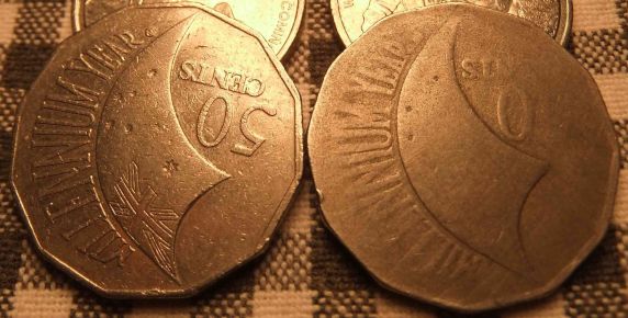 My-Heart-Attack-Coin---2000-50c-Fake-Or-Genuine-Error?
