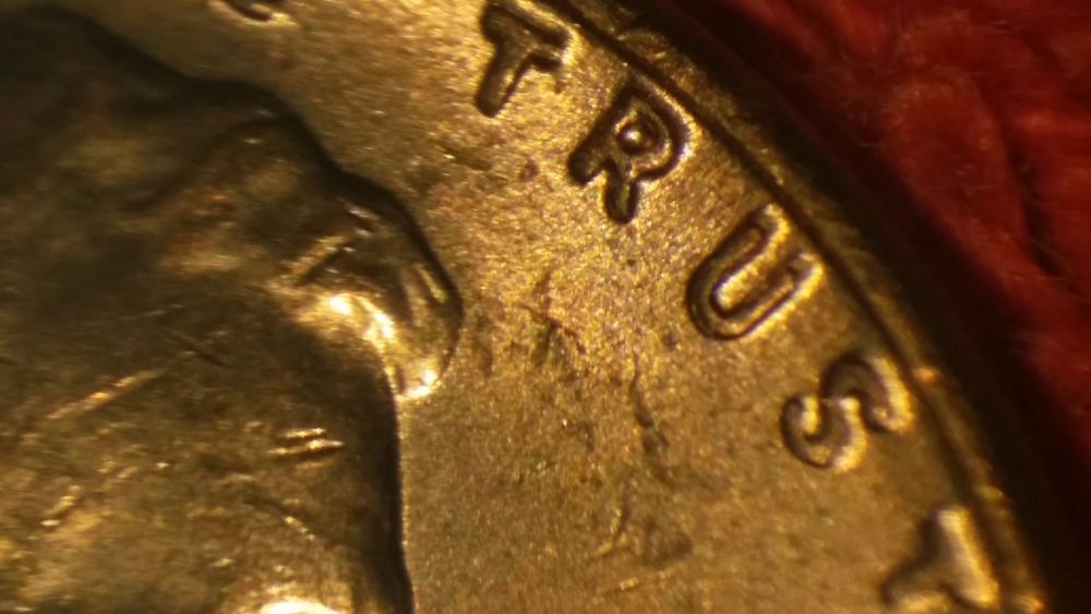 Strange-Anomaly-Or-PMD-In-Liberty-1957-Wheat-Penny