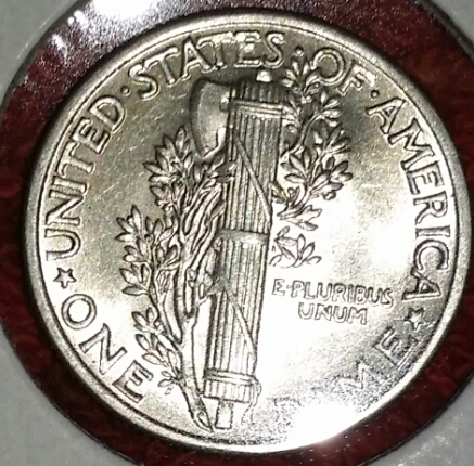 1921-D-Mercury-Dime-In-Coin-Roll.