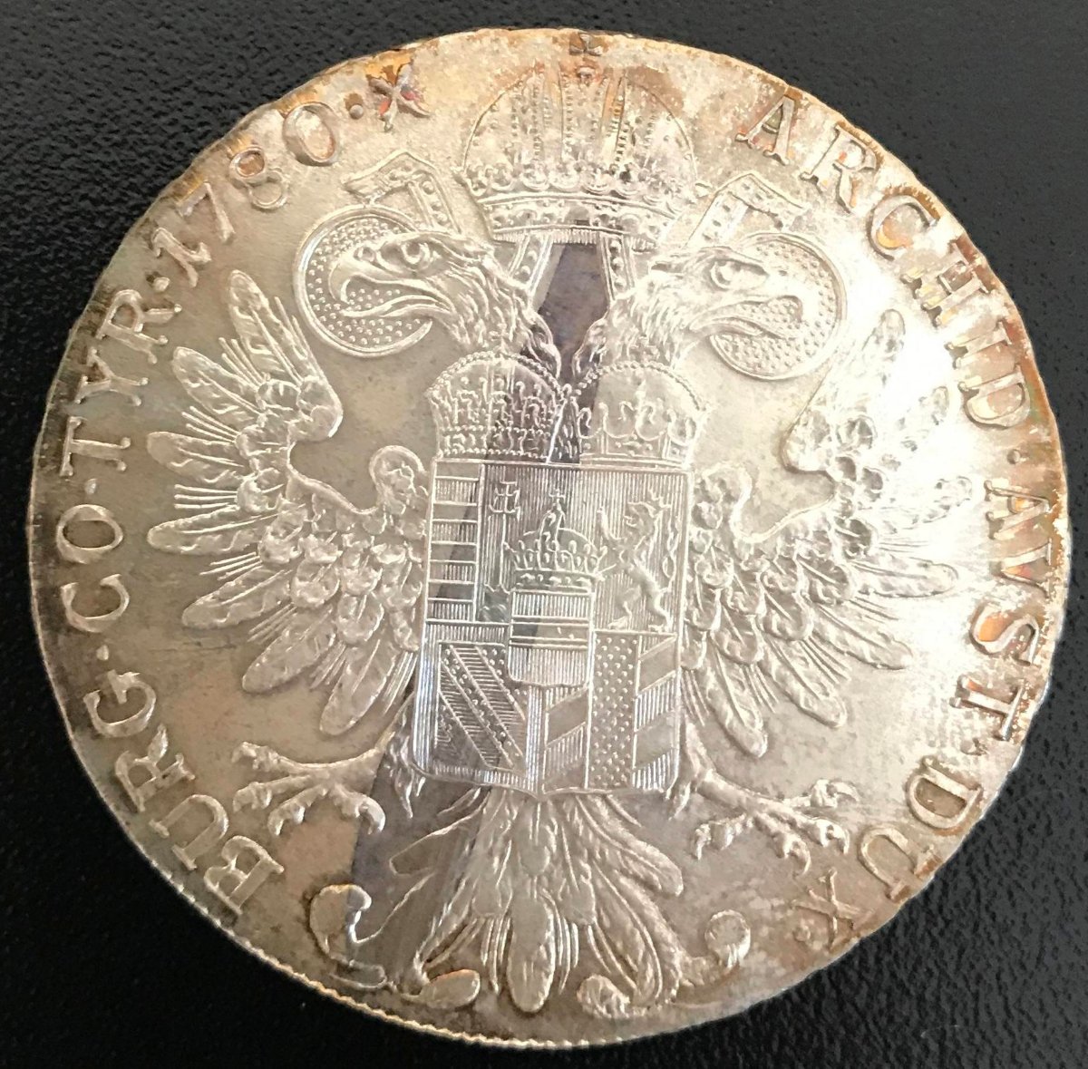 Please-Help-Me-To-Identify