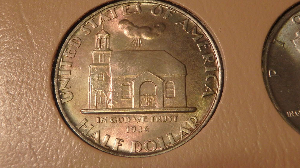 1928-Hawaiian-Sesquicentennial-Half-Dollar