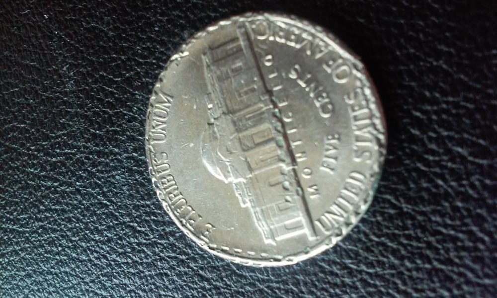 1995-Jefferson-Nickel-Error?