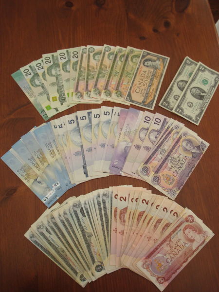 Large-Lot-Of-Banknotes-For-Cheaaaap
