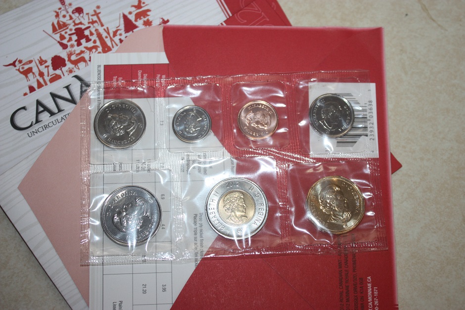 Need-Price-Info-On-2012-Mint-Set