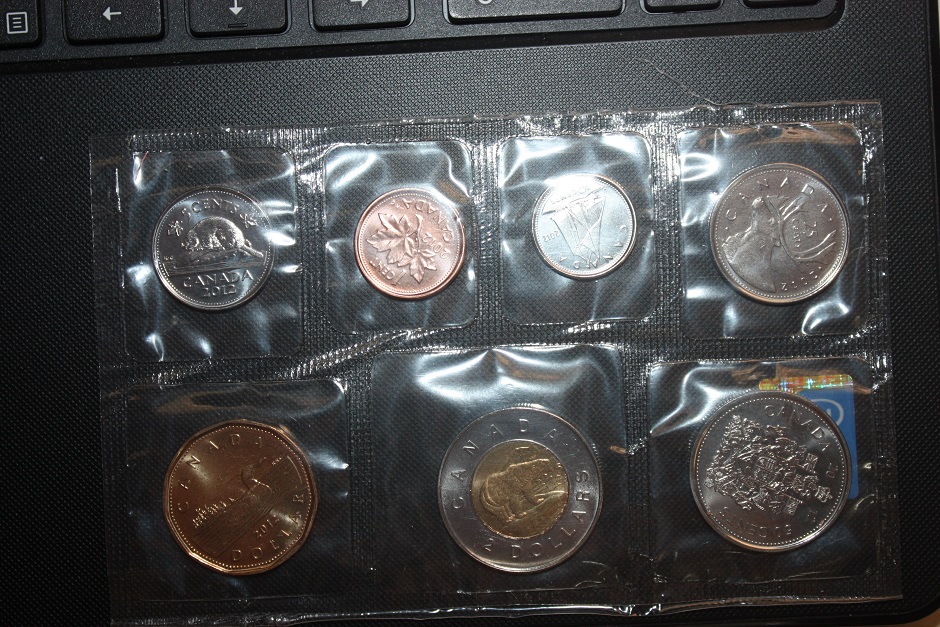 Need-Price-Info-On-2012-Mint-Set