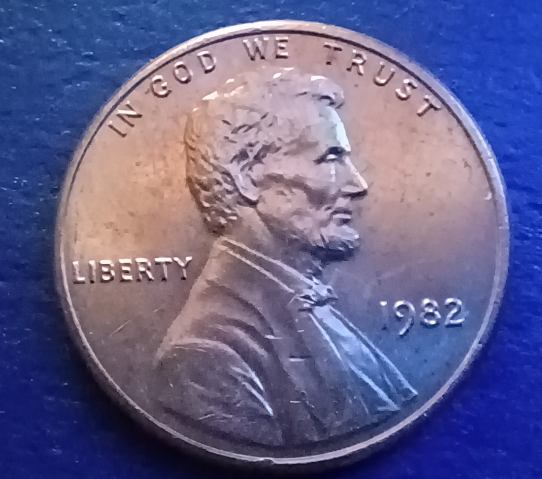 1982-P-LMC-Lincoln-Memorial-Cent-Penny-DDR-001