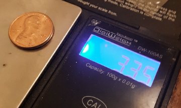 1970-D-.-LMC.-This-Coin-Is-3.35-Grams-The-One-On-Right-Other-Is-3.12-G.-Wrong-Plachet?