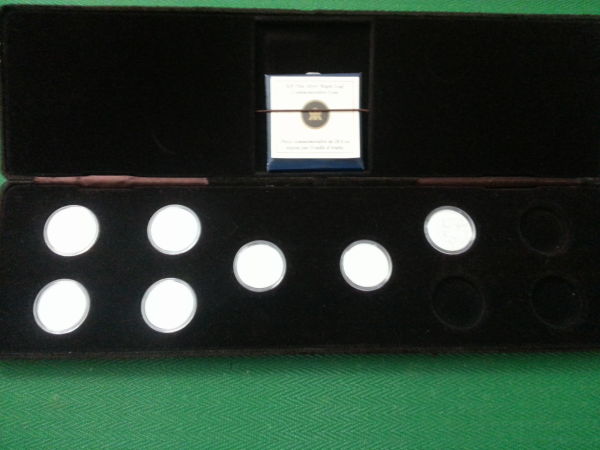 $20-For-$20-Series-Silver-Coins---Display-Case