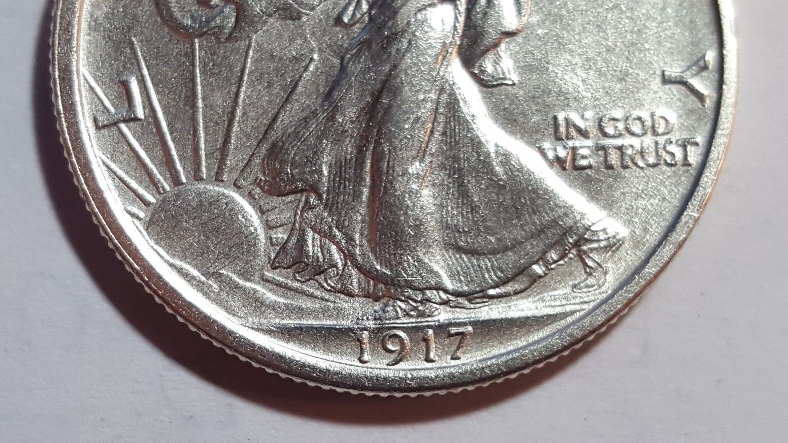 What-Causes-The-Granularity-Seen-On-Some-Silver-Coins?