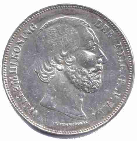 William-III-Has-Doubled-Eye,-Brow,-And-Chin