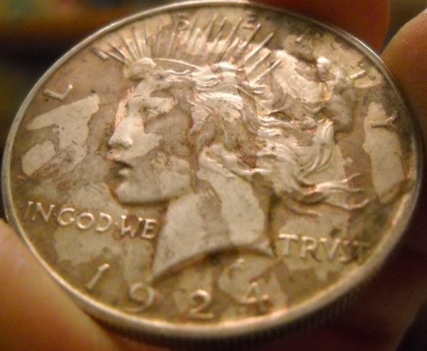 1924-Peace-Dollar---Uneven-Toning