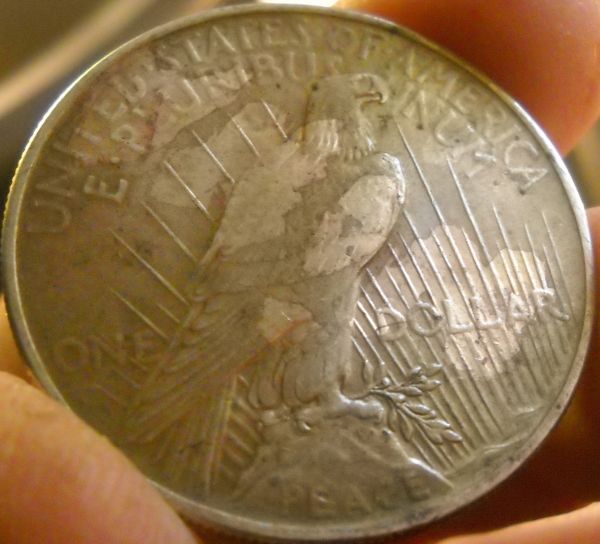 1924-Peace-Dollar---Uneven-Toning