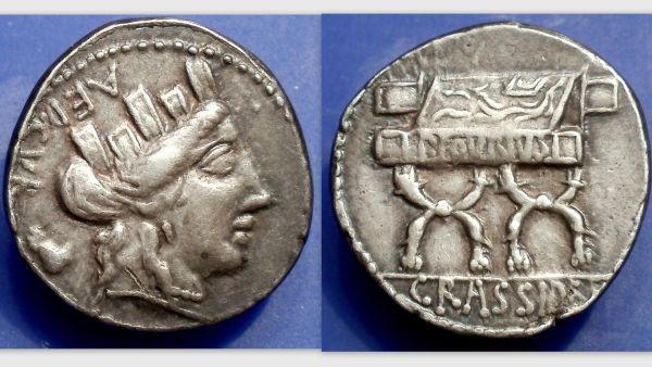 Roman-Republic-P.-Furius-Crassipes-Denarius