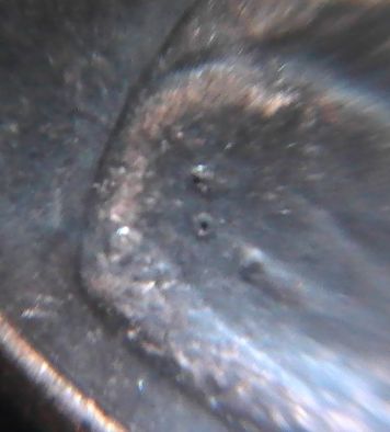 2003-Lincoln-Bullet-Holes