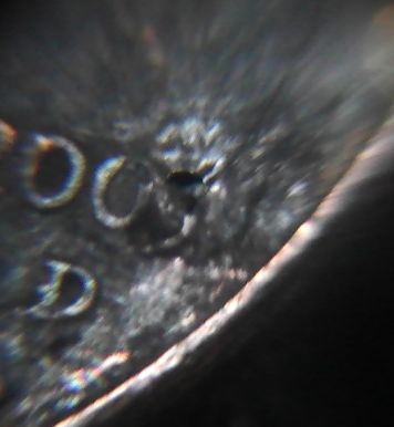 2003-Lincoln-Bullet-Holes