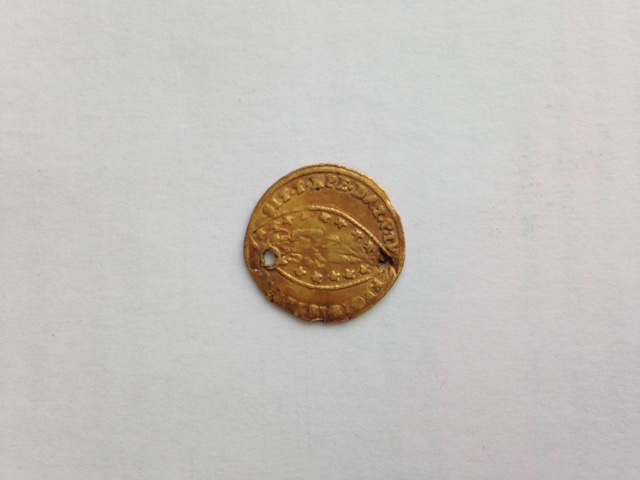 Need-Hlep-To-ID-This-Gold-Religious-Medallion