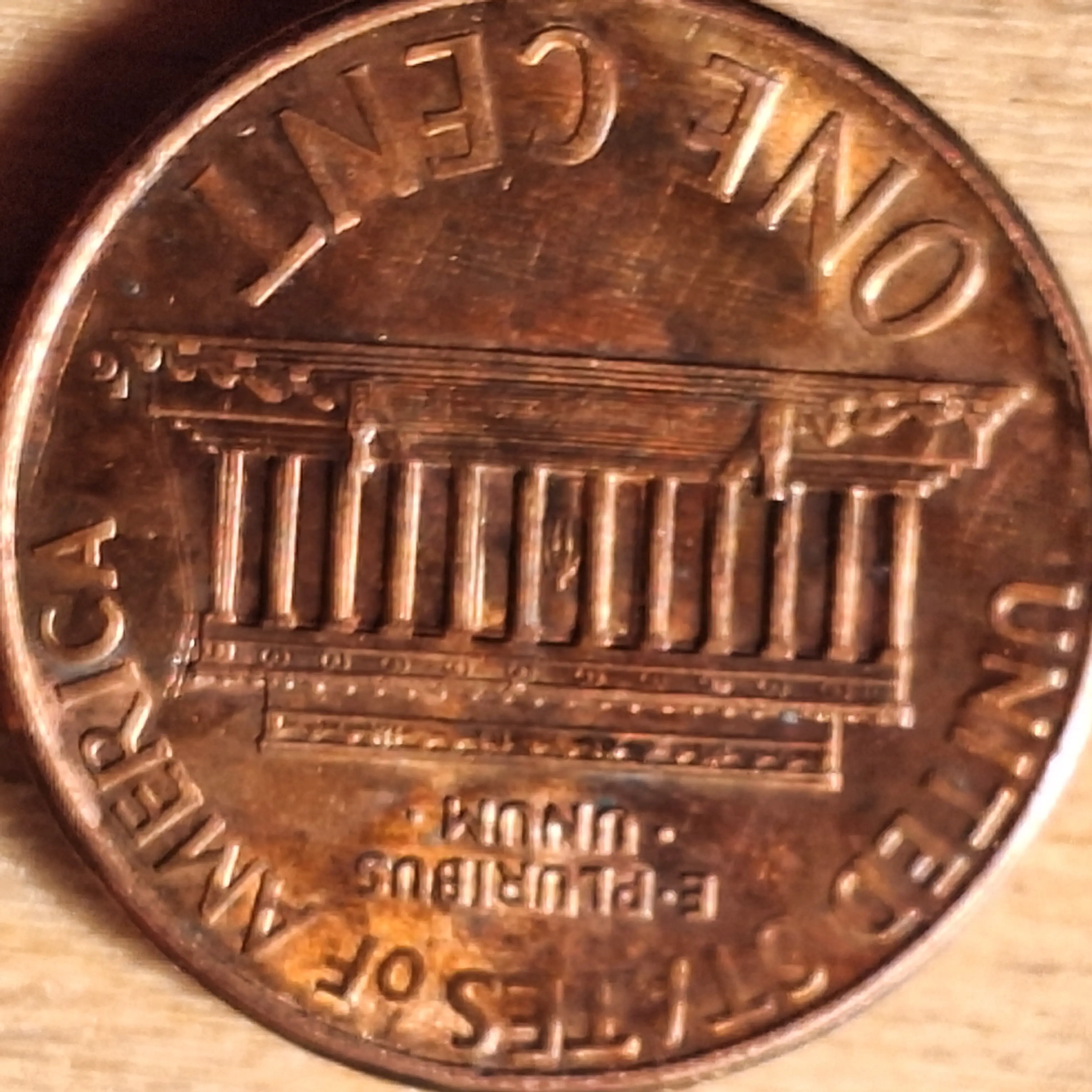 Hello-There-Hopefully-Someone-Can-Help-[1998-D-Lincoln-Cent]