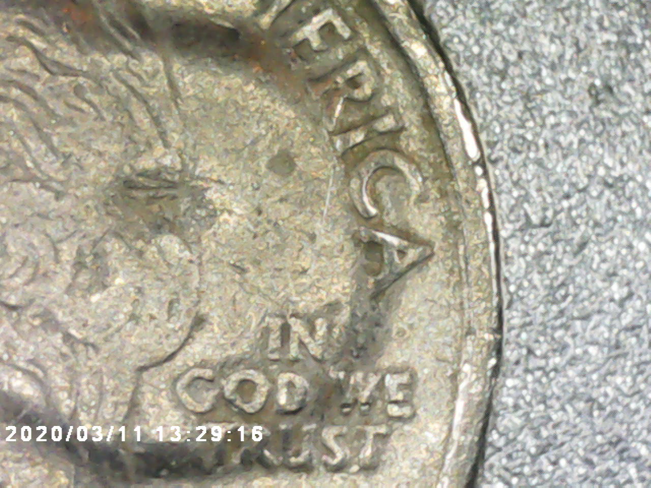 2000-Quarter-With-Odd-Error