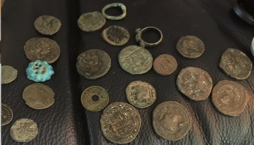 Lot-Of-Coins-ID
