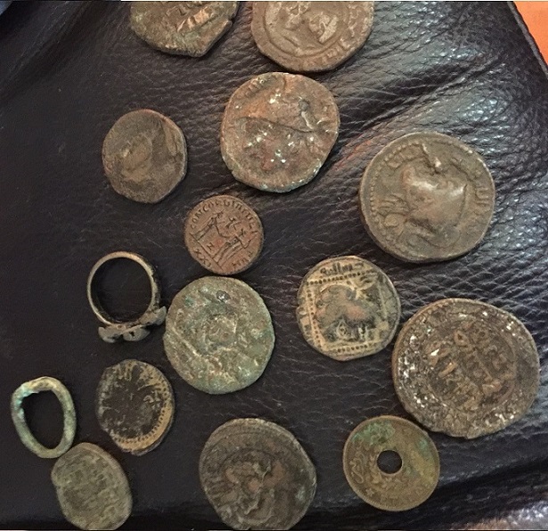 Lot-Of-Coins-ID