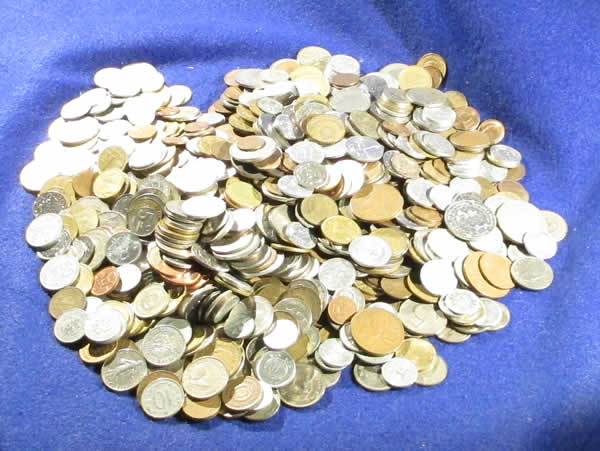 Big-Package-Of-World-Coins...
