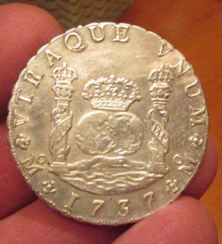 Counterfeit-Modern-Fake-Pillar-1737-8-Reales...