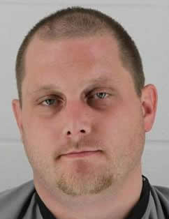 Undercover-Police-In-Mission,-Kansas-Arrest-Craigslist-Gold-Scammer