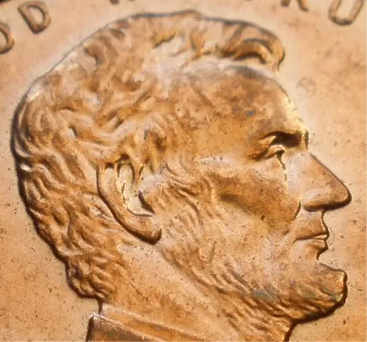 2007-Lincoln-Memorial-Cent-Abe-Bares-Teeth