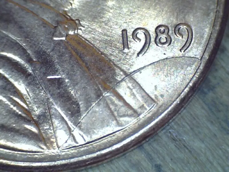 1989-Lincoln-Memorial-Cent---What-Is-Or-Caused-This-?