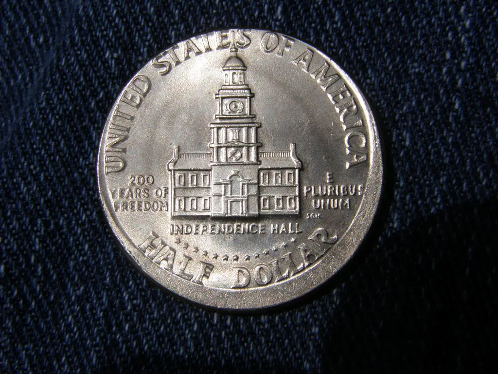 1776-1976-Bicentennial-Quarter-Off-Center-Quarter