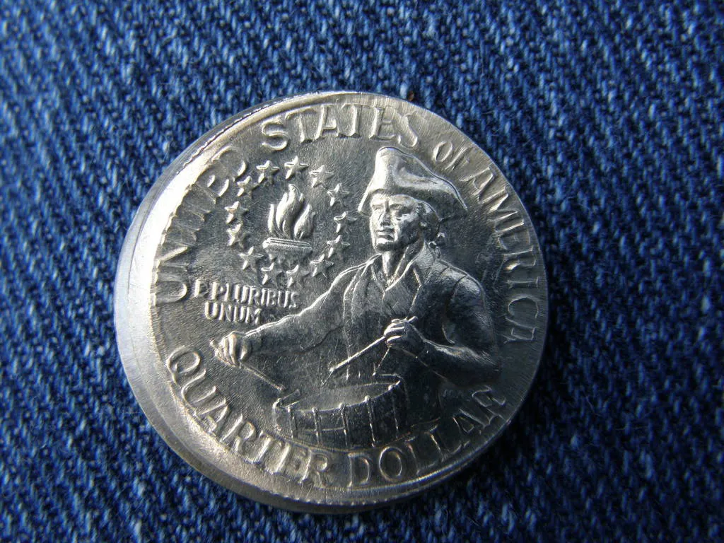 1776-1976-Bicentennial-Quarter-Off-Center-Quarter