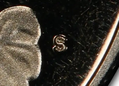Differences-Between-1981-Type-1-And-Type-2-Mint-Marks-On-Washington-Quarters