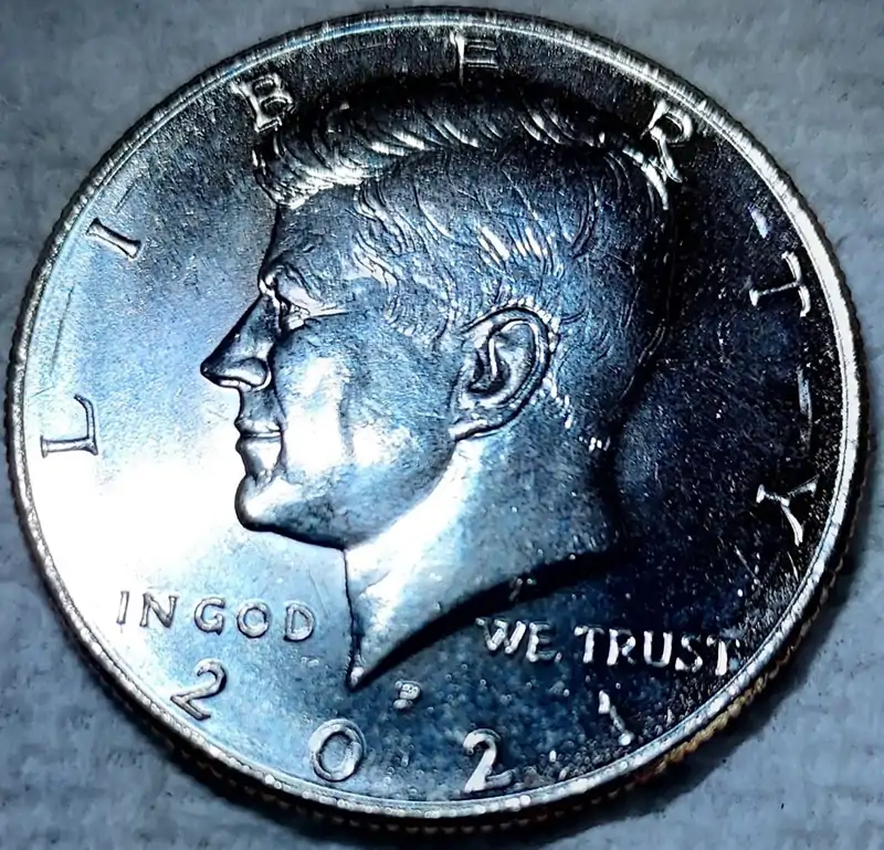 2021-P-Kennedy-Half-Dollar-With-Letters-Under-Reeds