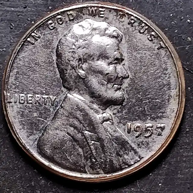 Strange-1957-Wheat-Penny-Error-Coin-With-A-Weird-Twist.