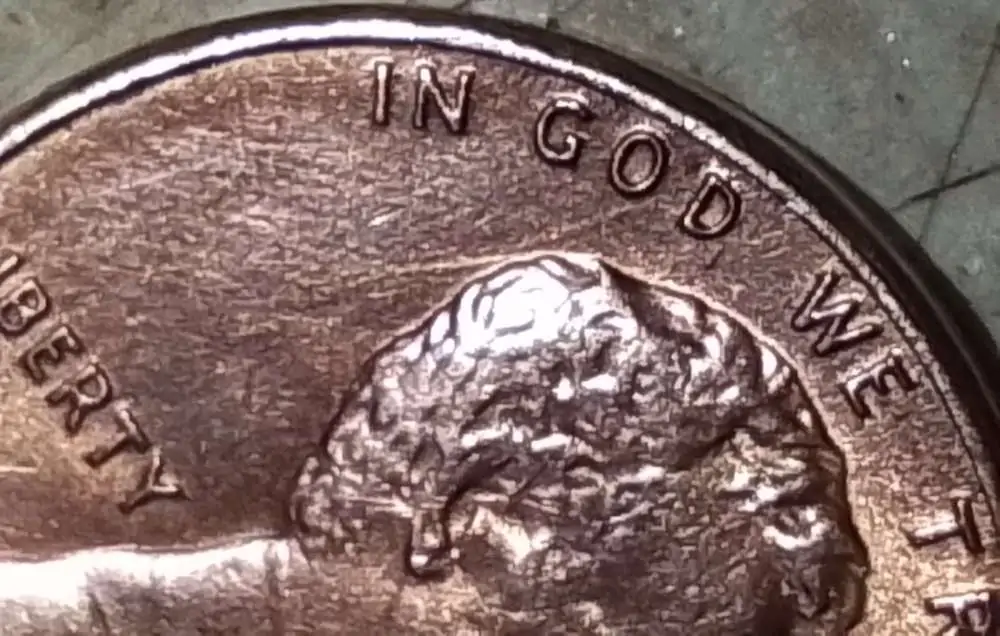 1983-D-Lincoln-Memorial-Cent-Extra-Letters