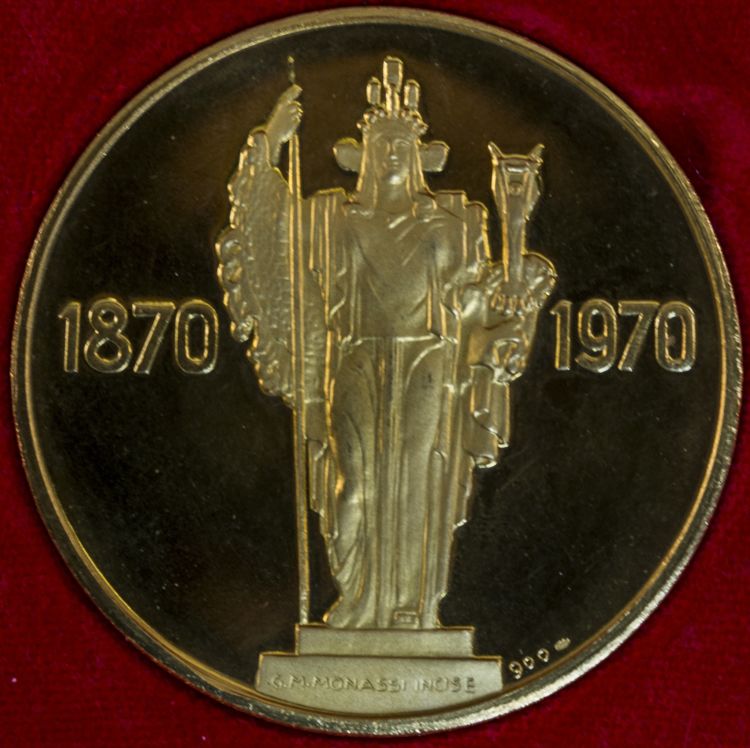 Italian-Commemorative-Gold-Medal