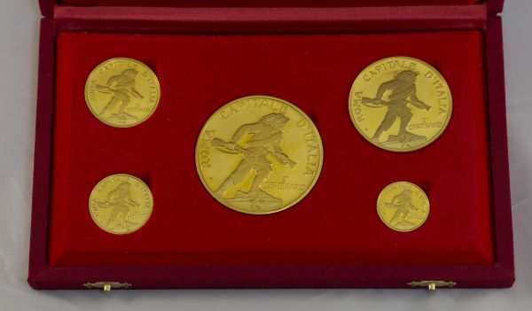 Italian-Commemorative-Gold-Medal