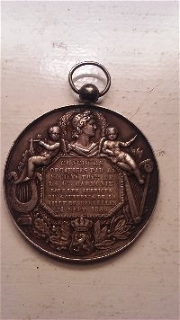 ID-Foreign--Medallion/Medal-Help-Please