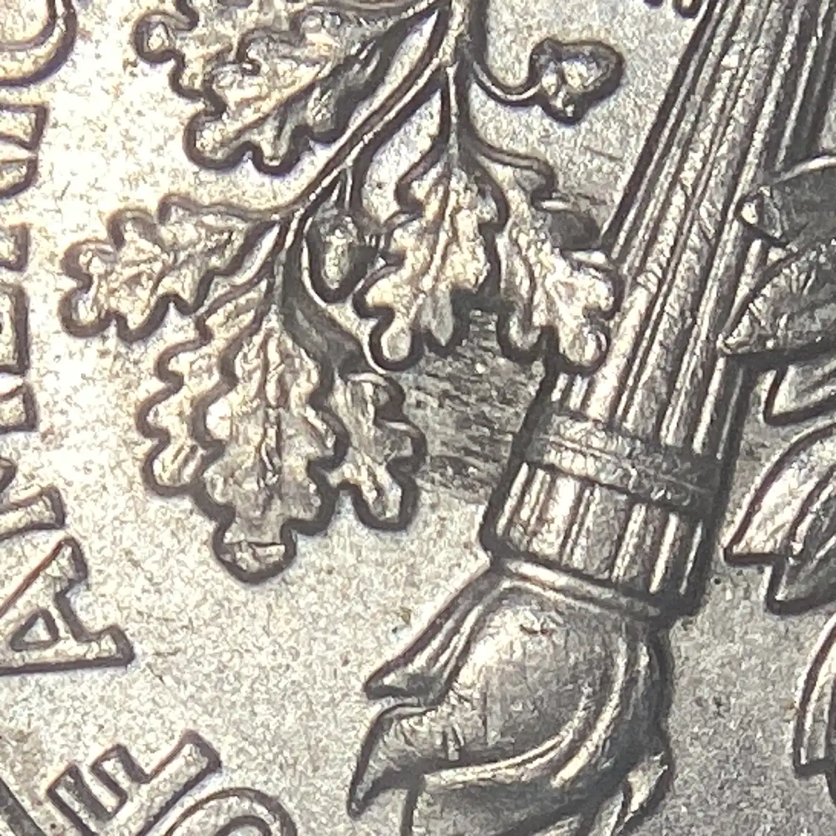 2018-P-Dime:-Field-Restricted-Struck-Through-Gritty-Grease.