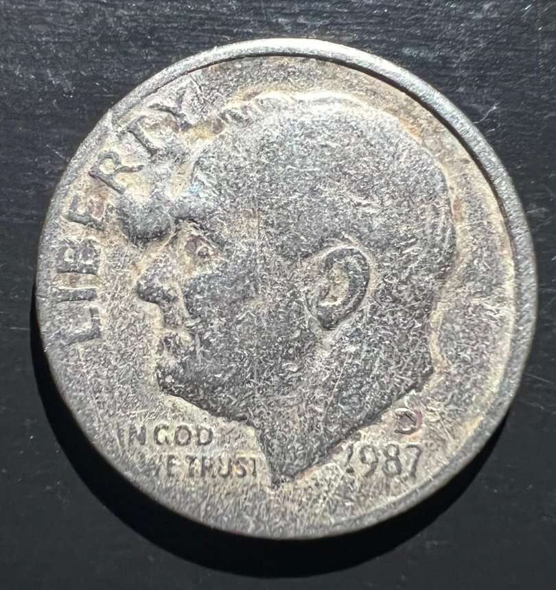 1987-D-Dime,-Whats-Going-On-Here,-Worth-Sending-In-For-Grading-And-Error