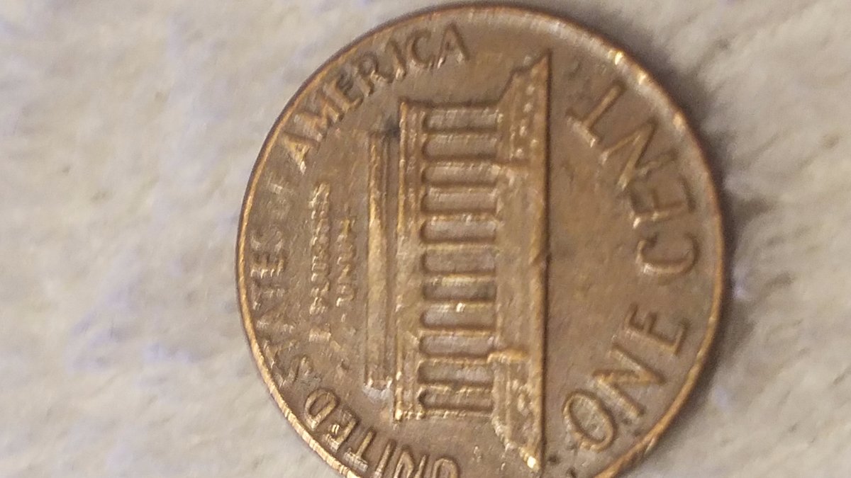 Curious-About-This-1971-Penny-I-Found.-Clueless-If-Valuable.--Has-Cut-Marks
