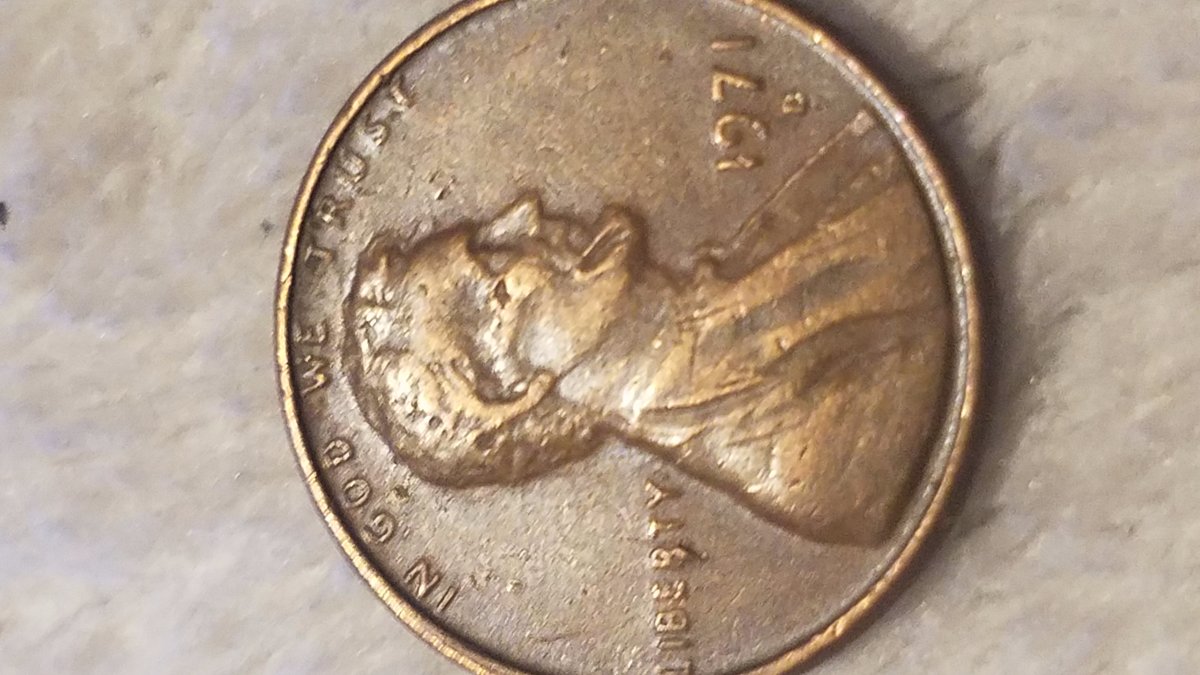 Curious-About-This-1971-Penny-I-Found.-Clueless-If-Valuable.--Has-Cut-Marks