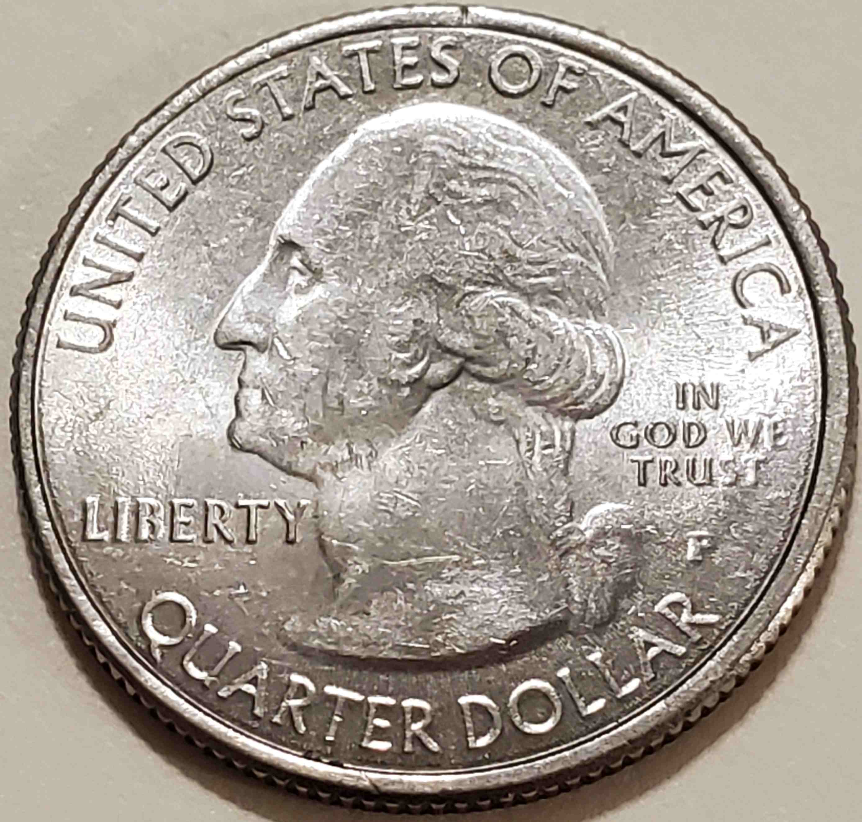 2017-P-Effigy-Mounds-Iowa-Quarter