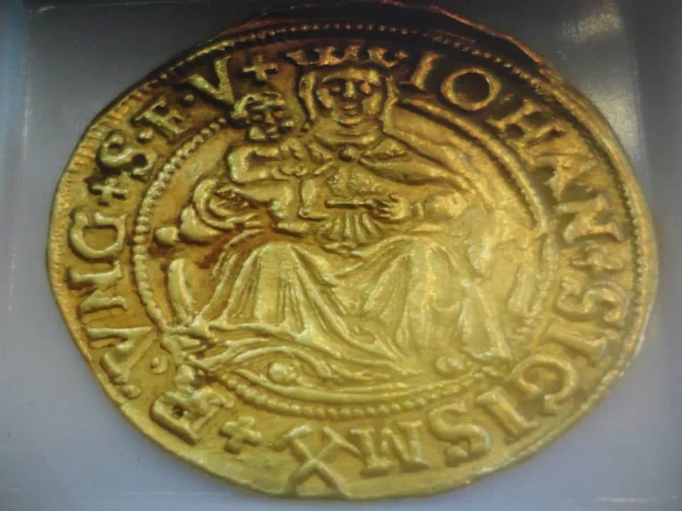 Gold-Coin
