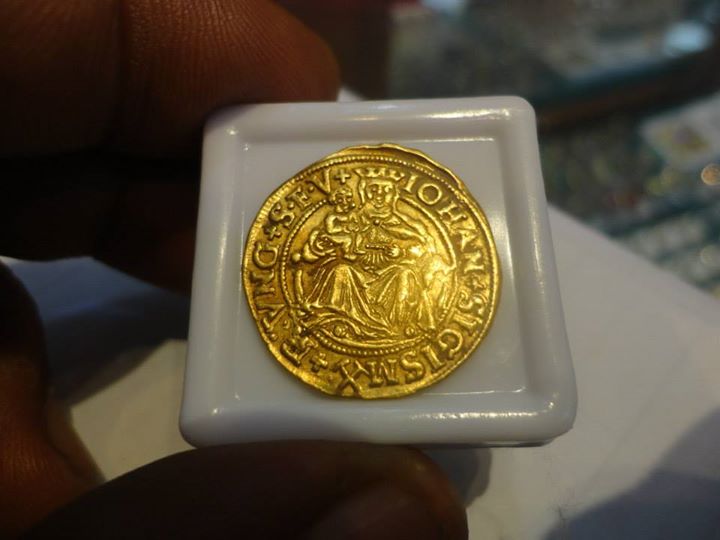 Gold-Coin
