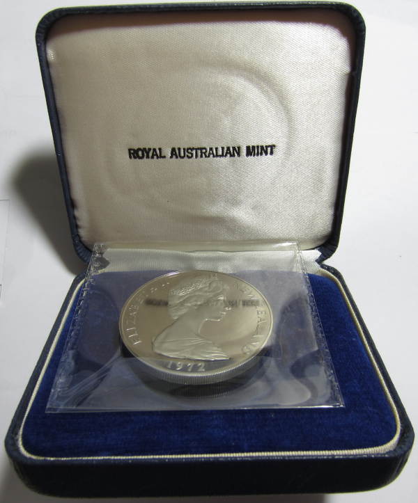 Question-About-New-Zealand-1972-Proof-Dollar-With-Ram-Case