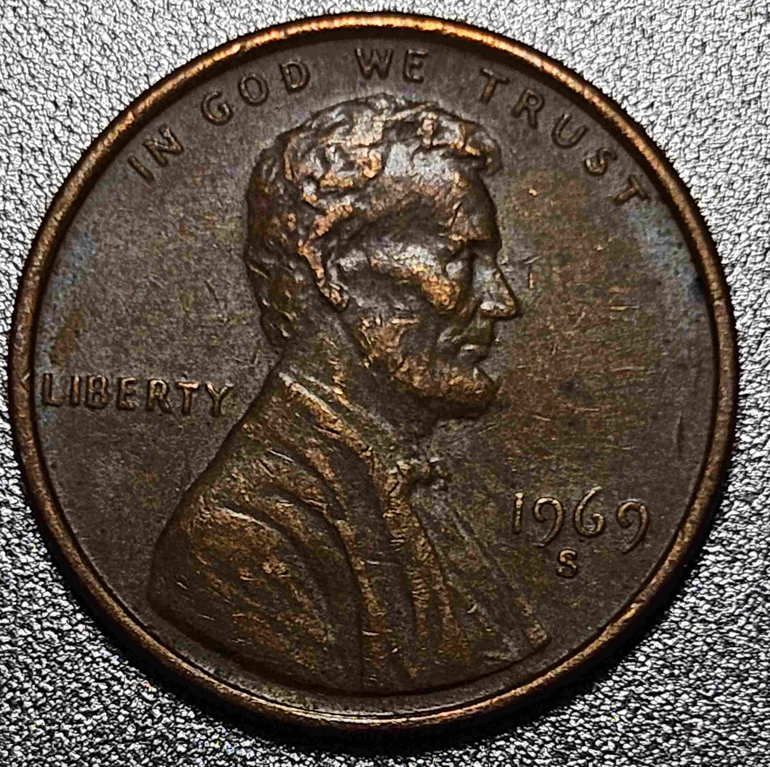 1969-S-Penny-Initials-Look-Wierd