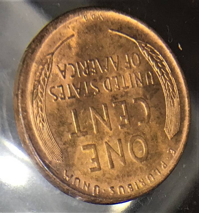 1909-VDB-Penny.--Toning-Or-Stain?