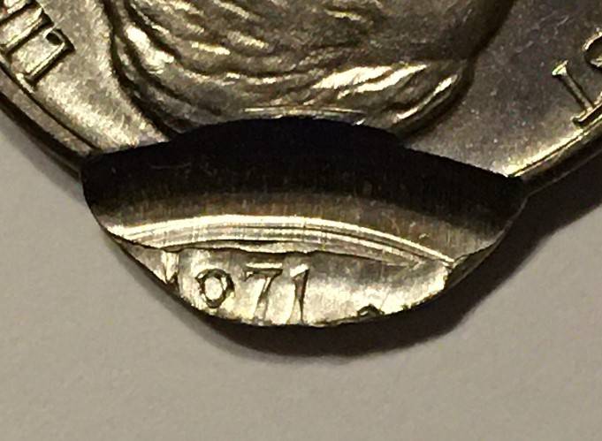 1971-D-Double-Struck-Date/Mm-Jefferson-5c.--Aliens-Landed-On-Thomas'-Head?